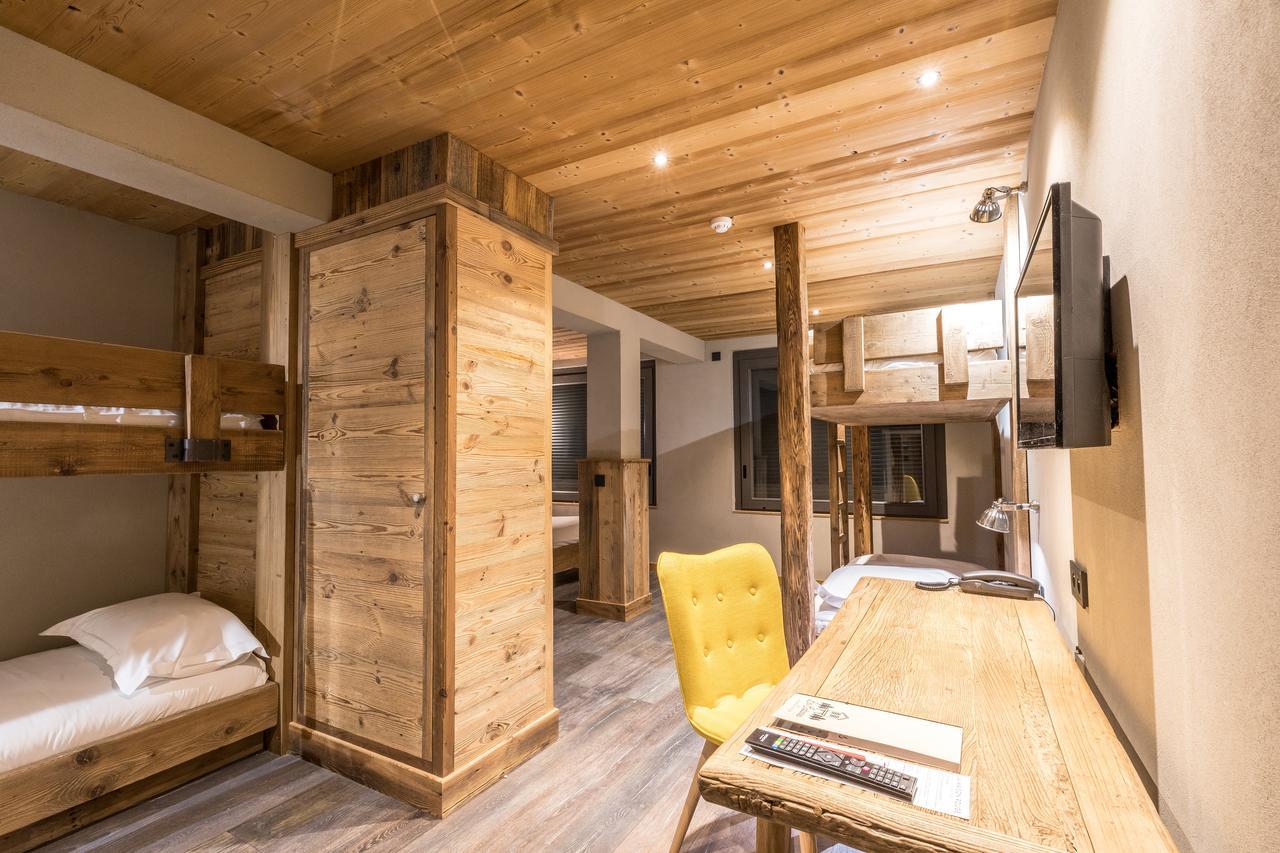 Les Cabanes De La Maison Rouge FRENCH ALPS Εξωτερικό φωτογραφία
