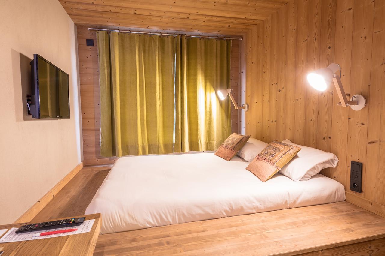 Les Cabanes De La Maison Rouge FRENCH ALPS Εξωτερικό φωτογραφία