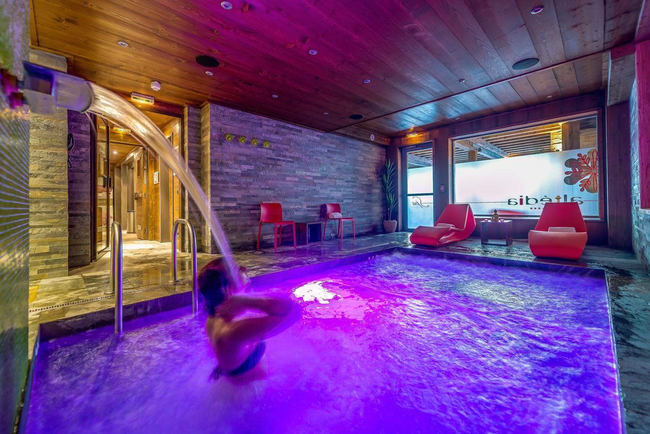 Les Cabanes De La Maison Rouge FRENCH ALPS Εξωτερικό φωτογραφία
